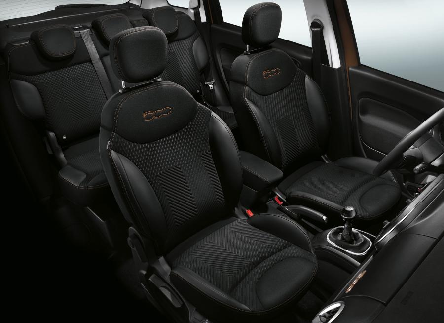 Интерьер Fiat 500L S-Design (330) 2018 года  (фото 5 из 17)